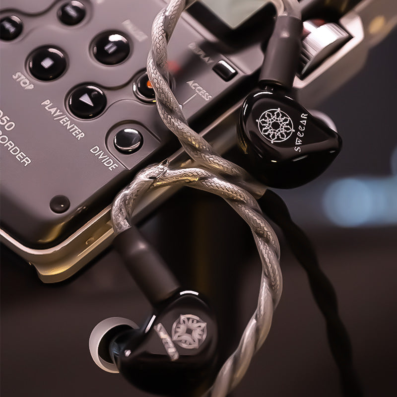 SWEEAR AURORA (Limited Special Edition) – Dodeca Driver In-Ear Monitor